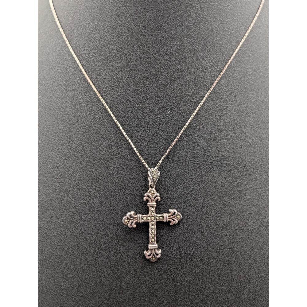 Vintage HAN Sterling Silver Marcasite Fleur De Lis Cross Pendant Necklace Italy